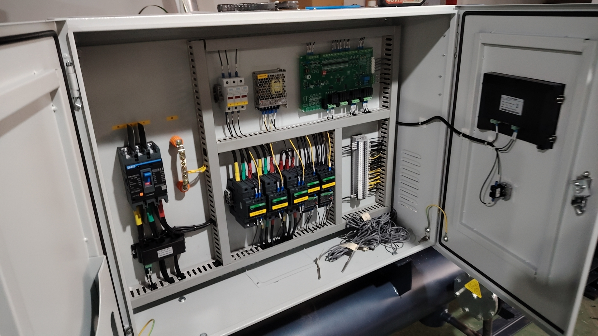 Les tensions 380 V 380 V 60Hz et 380 V à 50 Hz de refroidisseurs industrielles peuvent-elles être utilisées de manière interchangeable?